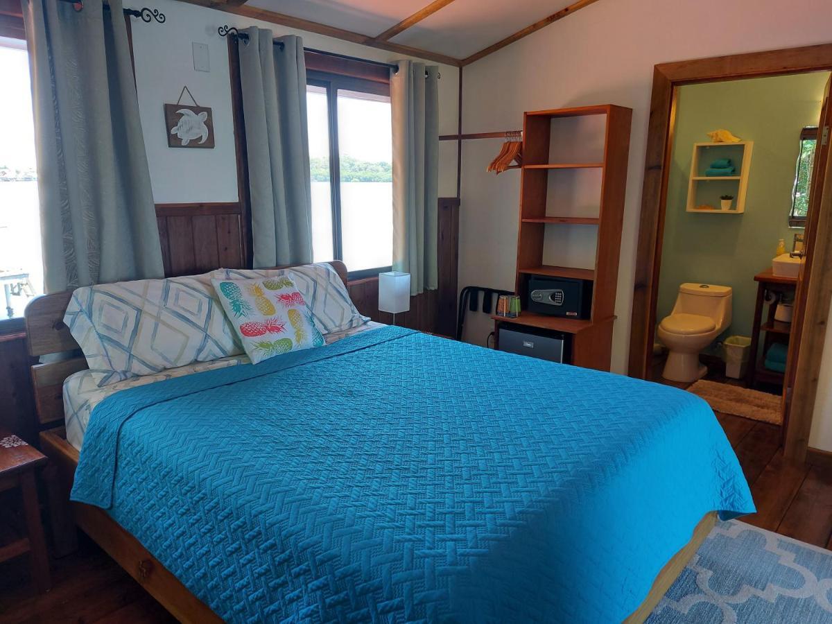 The Sunsetter Bed & Breakfast Bocas del Toro Exteriör bild